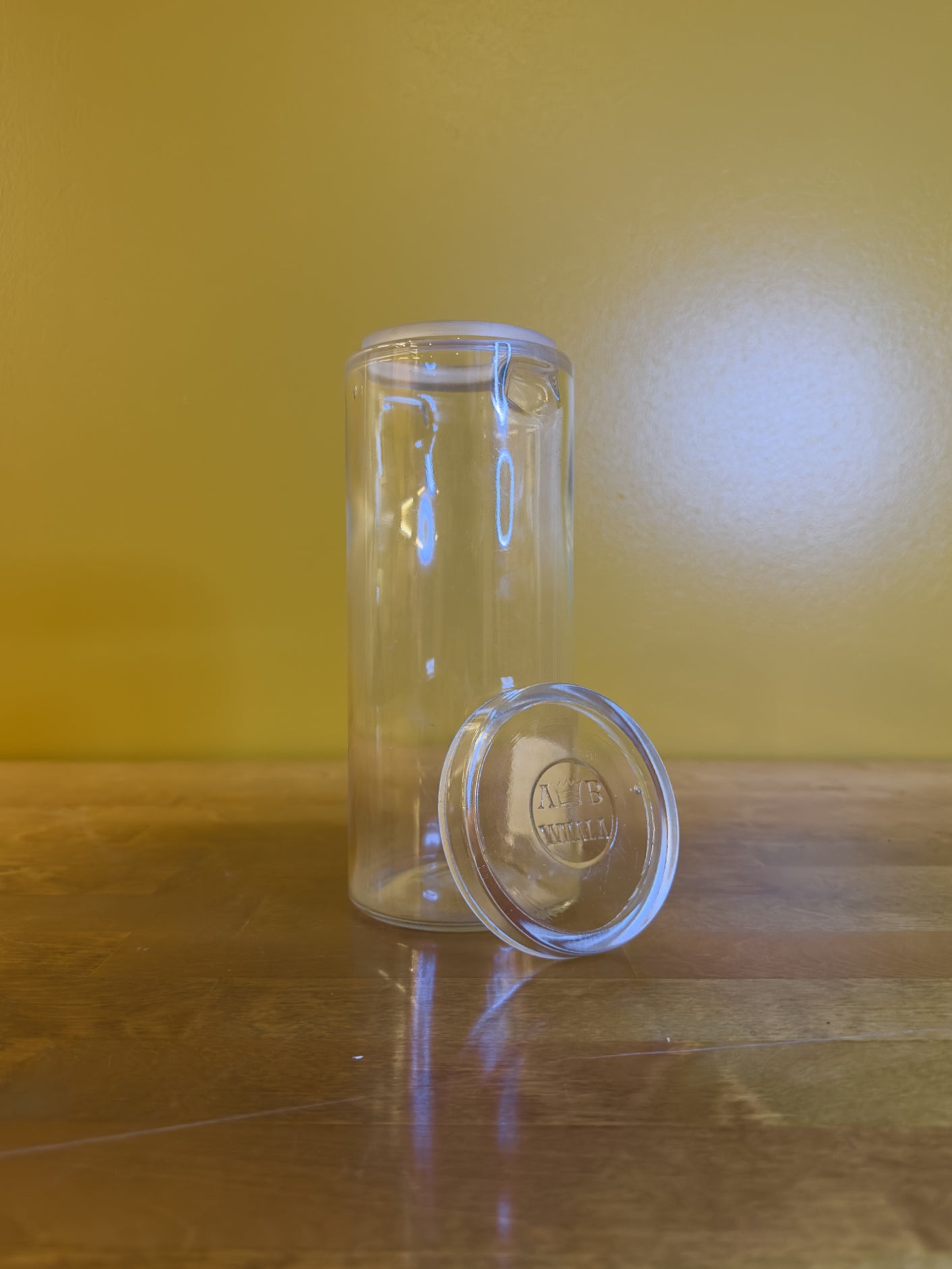 Harvinainen Viialan lasitehtaan purkki