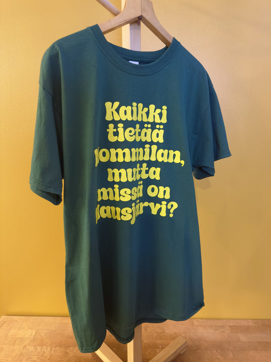 T-Paita Mommilan Kyläpuoti